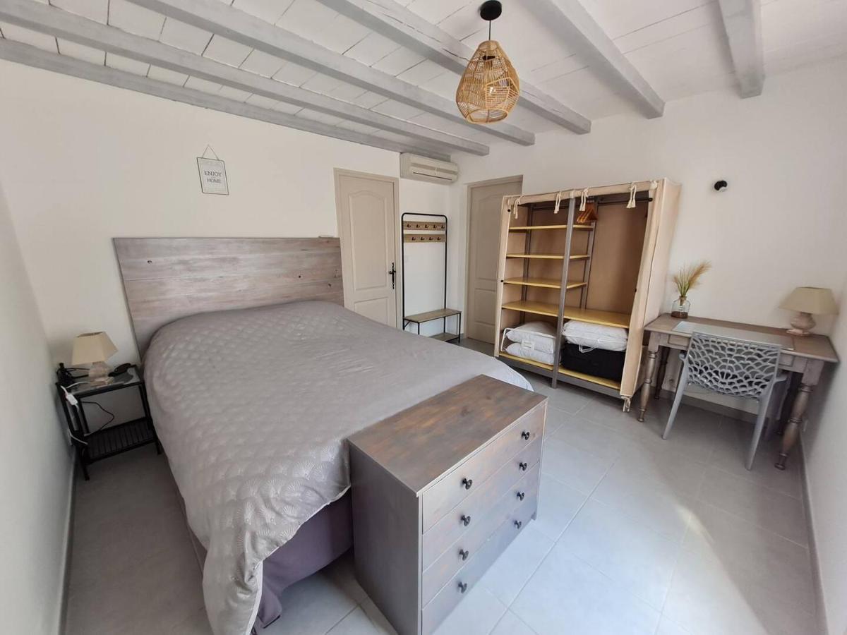 Appart Cosy Avec Son Exterieur Chaleureux,Piscine Et Parking Prive Fontvieille Dış mekan fotoğraf